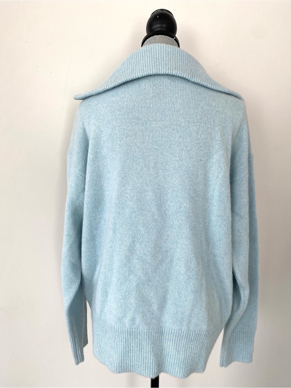 C by Bloomingdale's Light Teal Blue Cashmere Sweater XL Half Zip Quiet Luxury - Picture 7 of 9